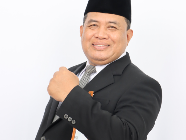 Dr. H. Muchamad Fauzi, S.E., M.M.