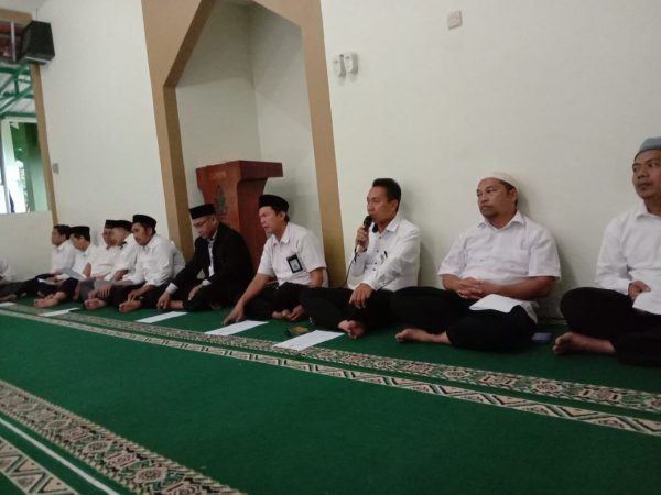 Awali Perkuliahan, Fakultas Ekonomi dan Bisnis Islam UIN Walisongo Adakan Istigosah Bersama