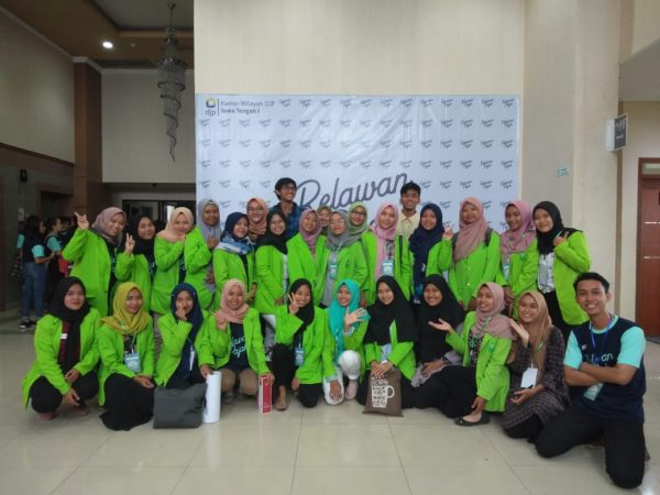 41 Mahasiswa Jurusan Akuntansi Syariah, Ikuti Pembekalan dan Penyerahan Relawan Pajak