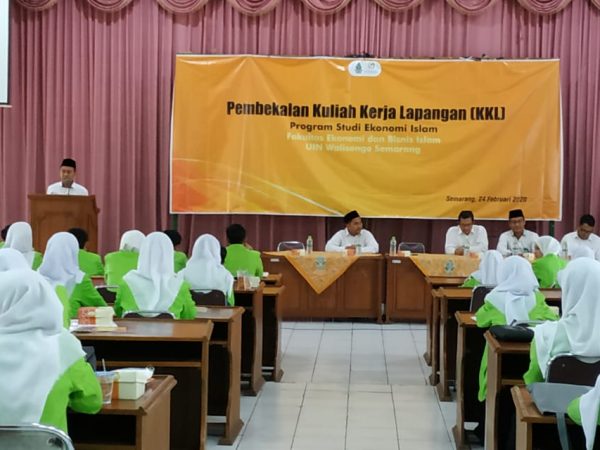 Prodi Ekonomi Islam Selenggarakan  Pembekalan KKL, Surabaya-Bali & Malaysia-Singapura