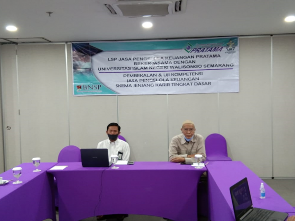 Tingkatkan Persentase Kelulusan sertifikasi  kompetensi Prodi Akuntansi Syariah memberikan  pembekalan secara daring