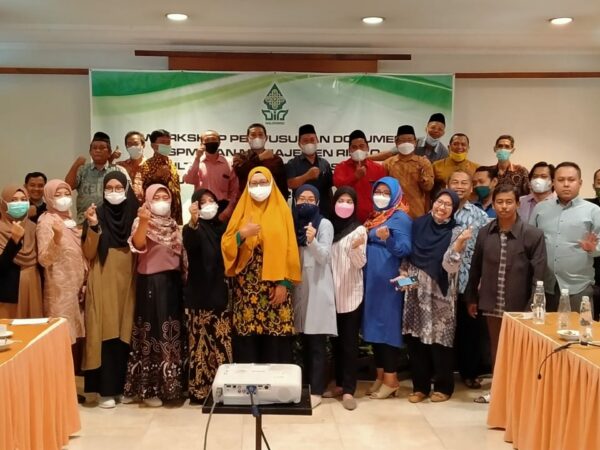 Workshop Penyusunan Dokumen SPMI, Kemahasiswaan, dan Manajemen Risiko Tahun 2021 FEBI UIN Walisongo Semarang