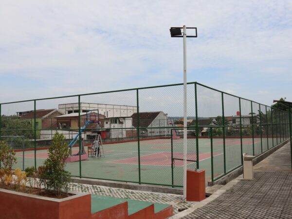 LAPANGAN BASKET