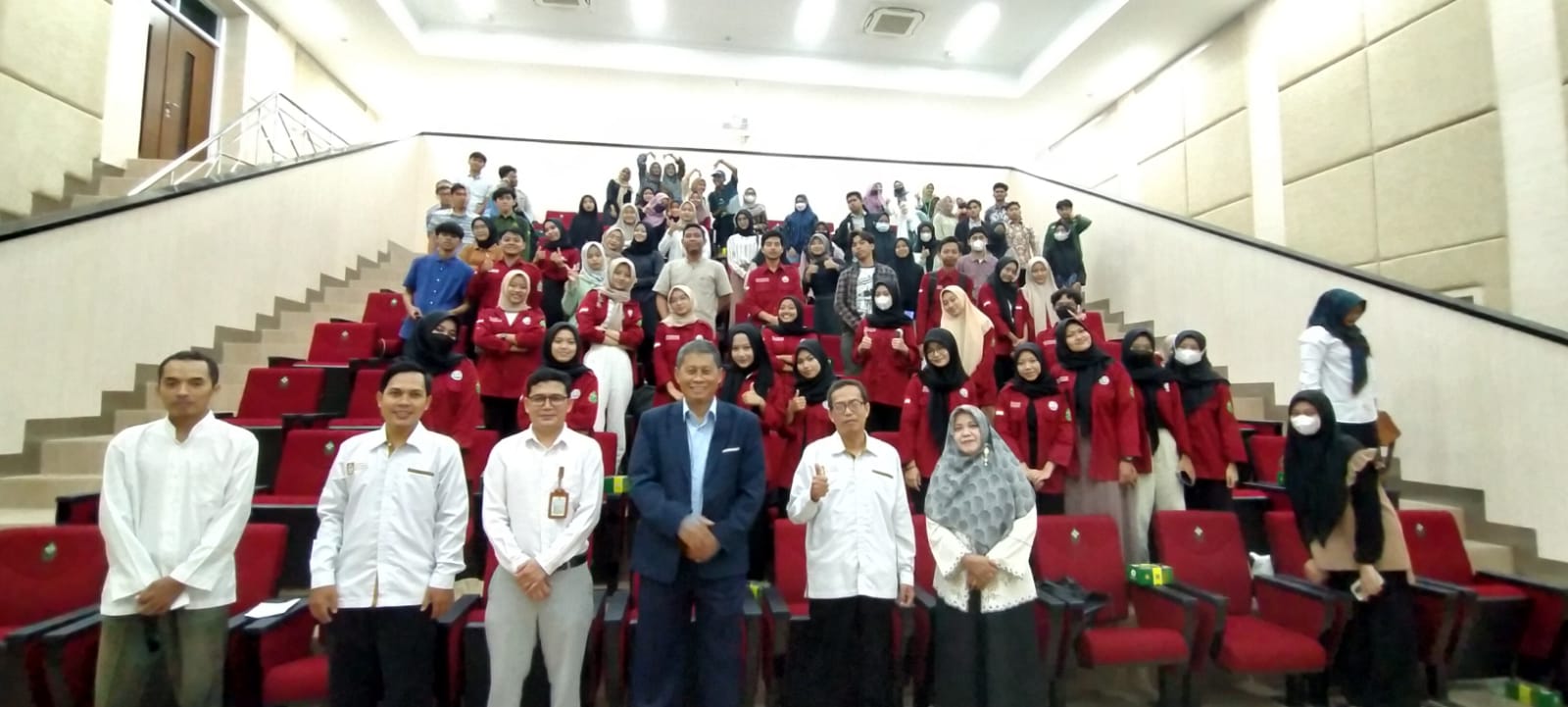 FEBI UIN Walisongo Semarang Selenggarakan Guest Lecture 2023