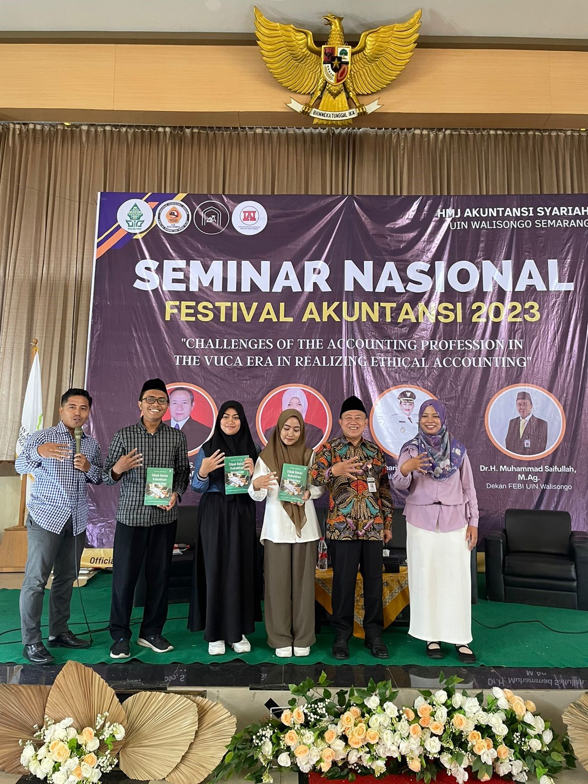 HMJ Akuntansi Syariah Gelar Seminar Nasional Festival Akuntansi 2023“CHALLENGES OF THE ACCOUNTING PROFESSION IN THE VUCA ERA IN REALIZING ETHICAL ACCOUNTING”