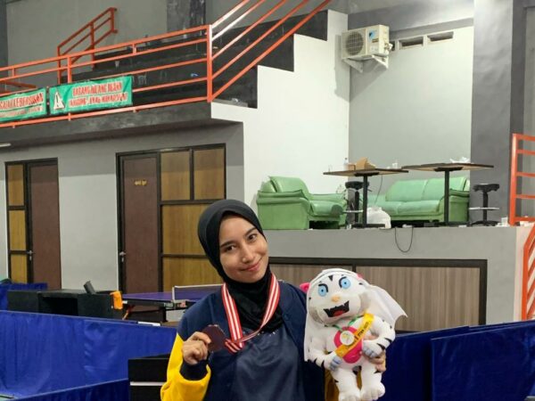 Mahasiswi Prodi Manajemen Berhasil Meraih Medali Perunggu Pada Pekan Olahraga, Seni, dan Ilmiah se Jawa Madura (Porsi Jawara) 1 tingkat Perguruan Tinggi Keagamaan Islam Negeri (PTKIN)