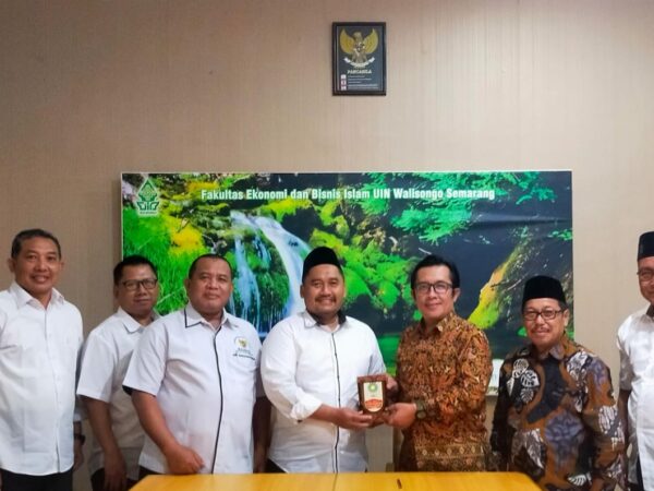 Program S2 Ekonomi Syariah FEBI UIN Walisongo dan Program S2 Ekonomi Islam UIN Sunan Gunung Jati Bandung Jalin Kerja Sama Strategis