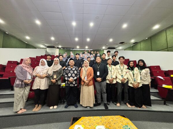 Selenggarakan Seminar Literasi Keuangan Syariah, Prodi Perbankan Syariah Membekali Mahasiswa Pemahaman Tentang Literasi Keuangan & Perbankan Syariah