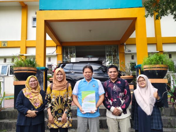 Prodi Perbankan Syariah Sosialisasi PMB di  Beberapa Sekolah Milik Pemerintah