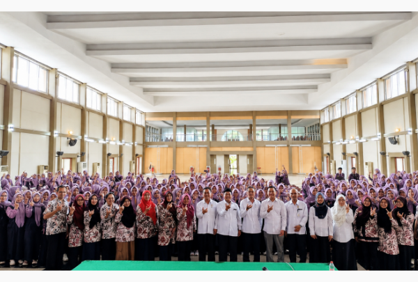 Fakultas Ekonomi dan Bisnis Islam UIN Walisongo Terima Kunjungan Ilmiah SMK Negeri 1 Slawi