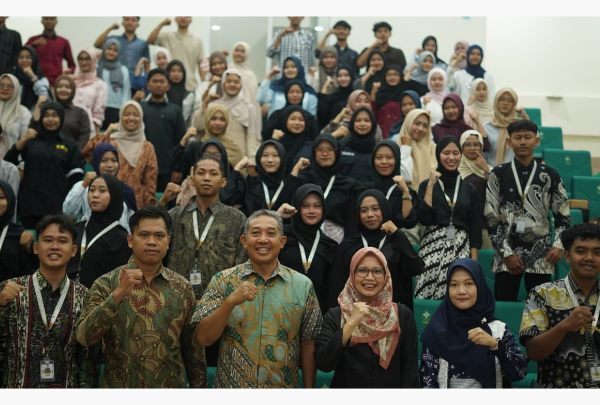 Siapkan Karir Sejak Dini, HMJ Manajemen dan Prodi S1 Manajemen FEBI UIN Walisongo Gelar Seminar Nasional Pemetaan Kompetensi Global