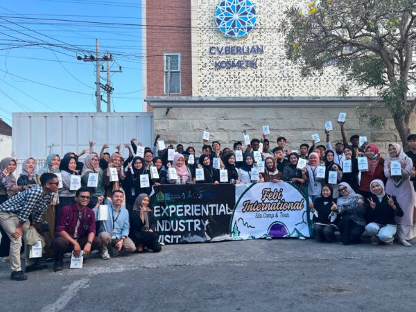 Go International : Tiga Mahasiswa Perbankan Syariah UIN Walisongo Ikuti International Student Mobility