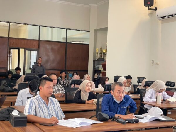 Semarak Dies Natalis FEBI ke-13, Lomba Business Plan Dorong Kreativitas dan Jiwa Kewirausahaan Mahasiswa
